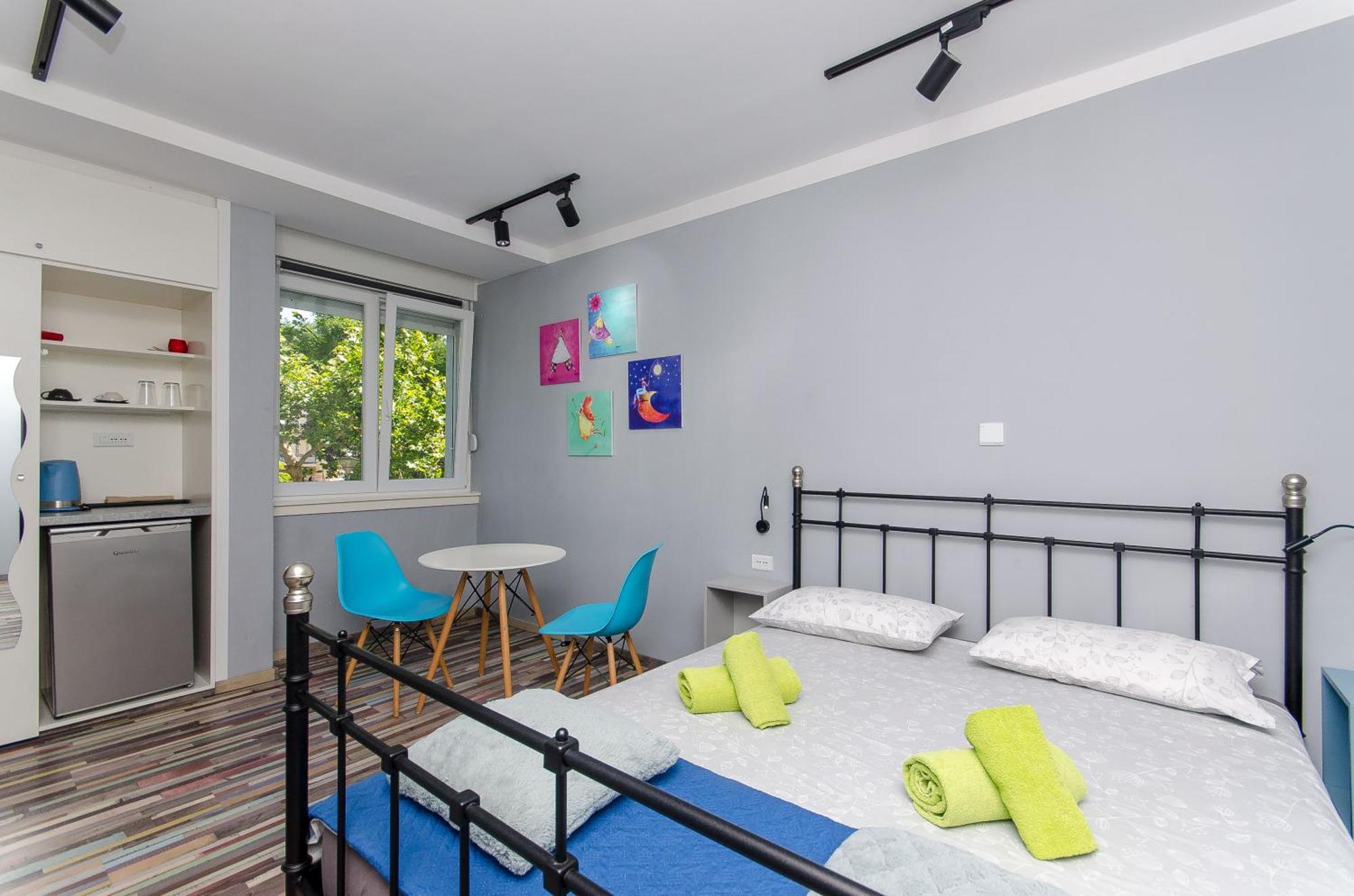 Malena Rooms Split Exterior photo